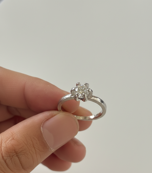 Intiglow – Premium Silver Diamond Engagement Ring – 925 Sterling