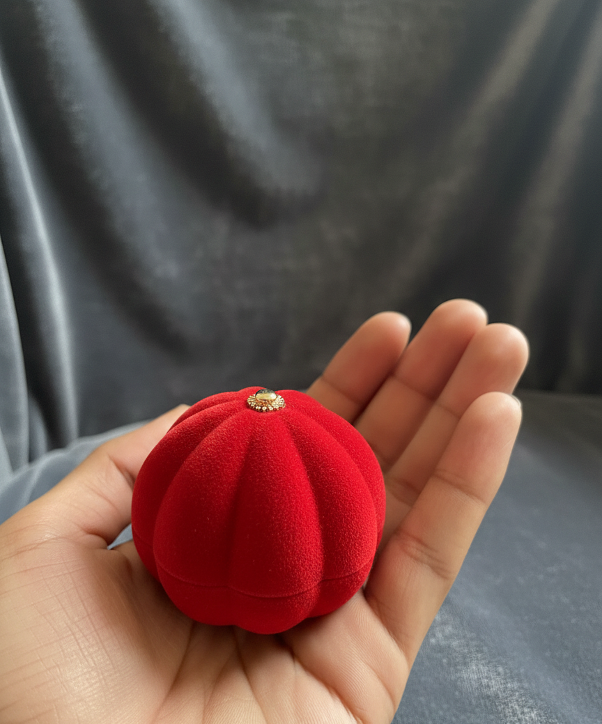 Intiglow – Premium Silver Diamond Engagement Ring – 925 Sterling